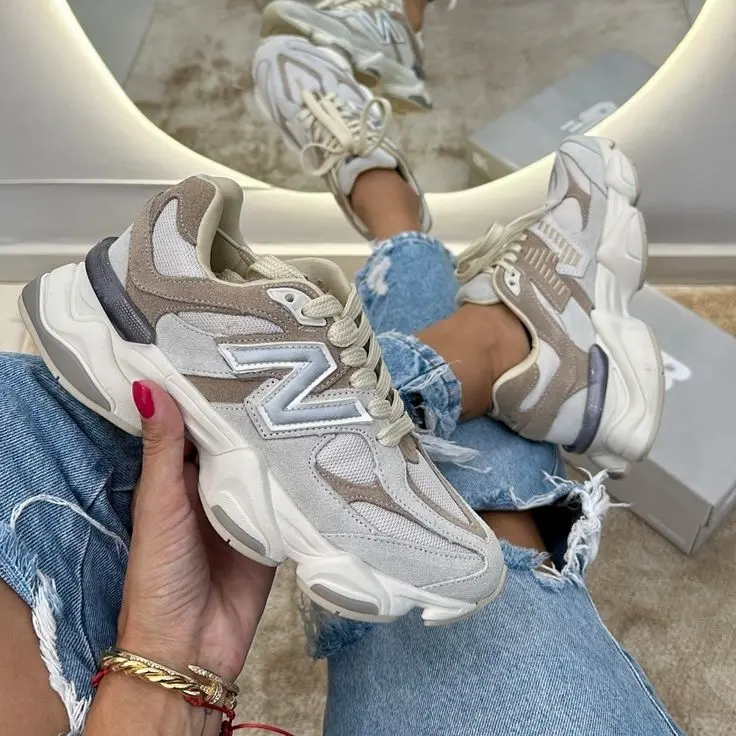 New Balance 9060