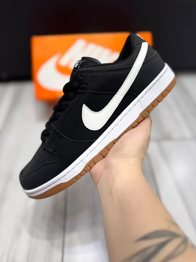 Nike Dunk Low