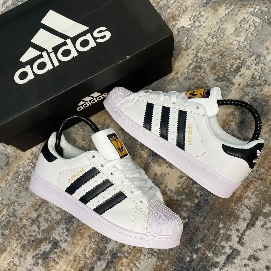 Adidas SuperStar Clasica