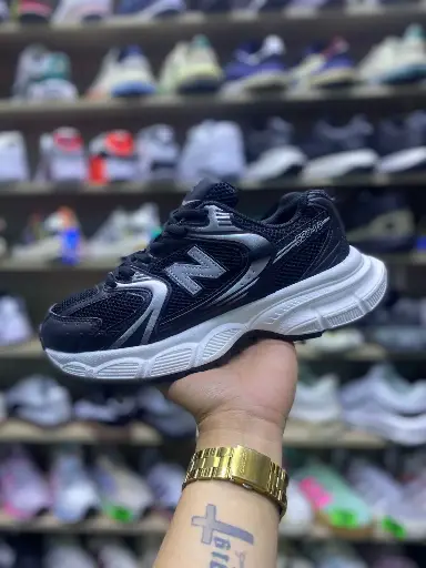 New Balance 530 Plataforma Negro