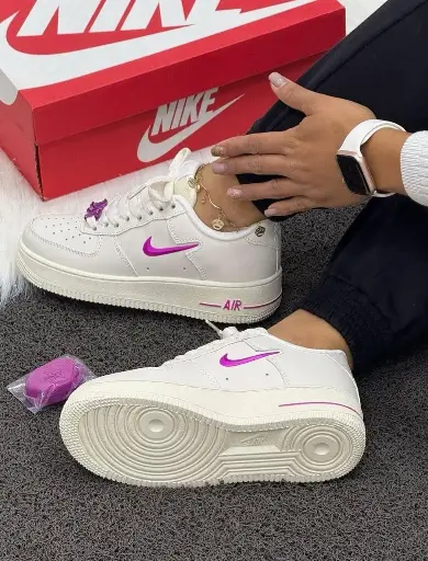 Nike Air Force One Blanco Rosado