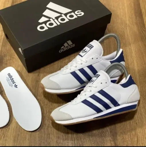 Adidas Country og Blanco Azul