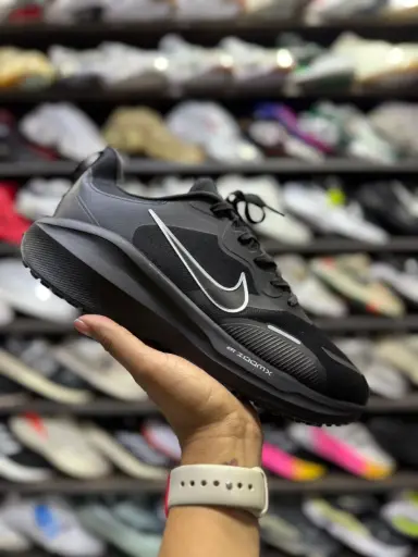 Nike Negro
